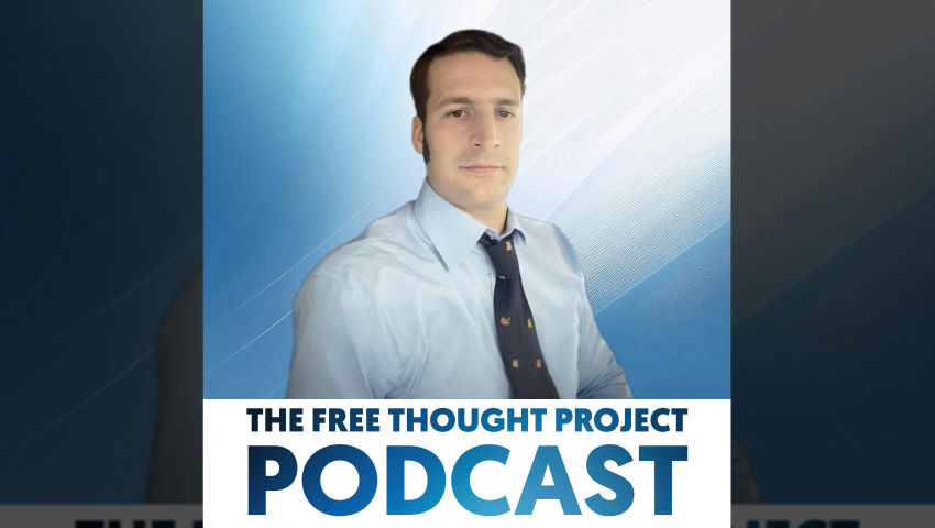 Guest: Dave DeCamp – Trump's Geopolitical Chess Moves & Being Anti-War in the Age of Empire